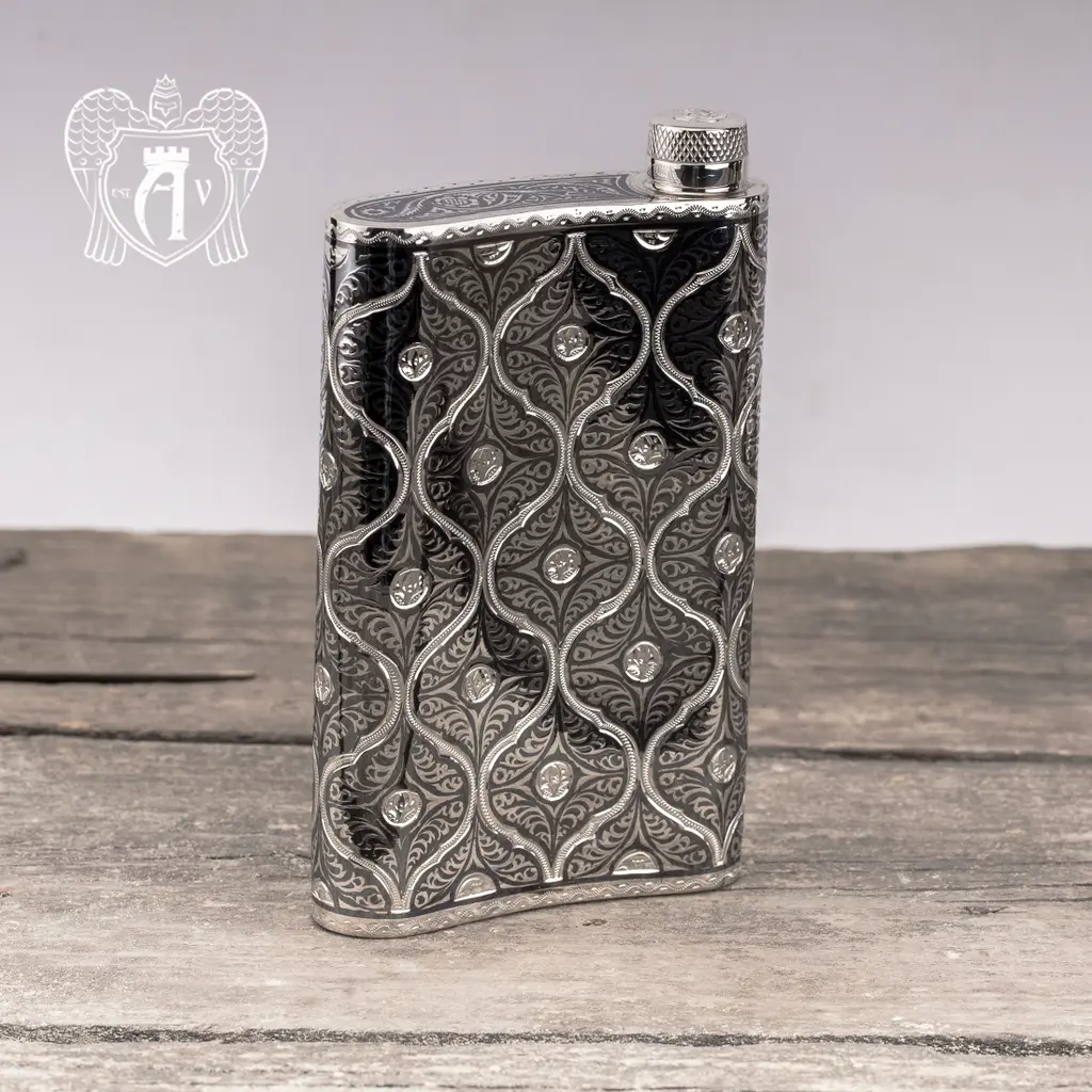 Фляжка из серебра  «Дракс» - фото 2