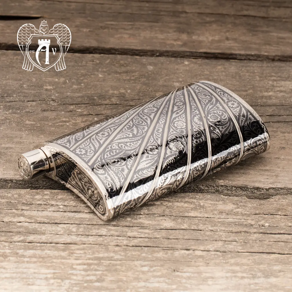 Фляжка из серебра  «Мантис» - фото 3