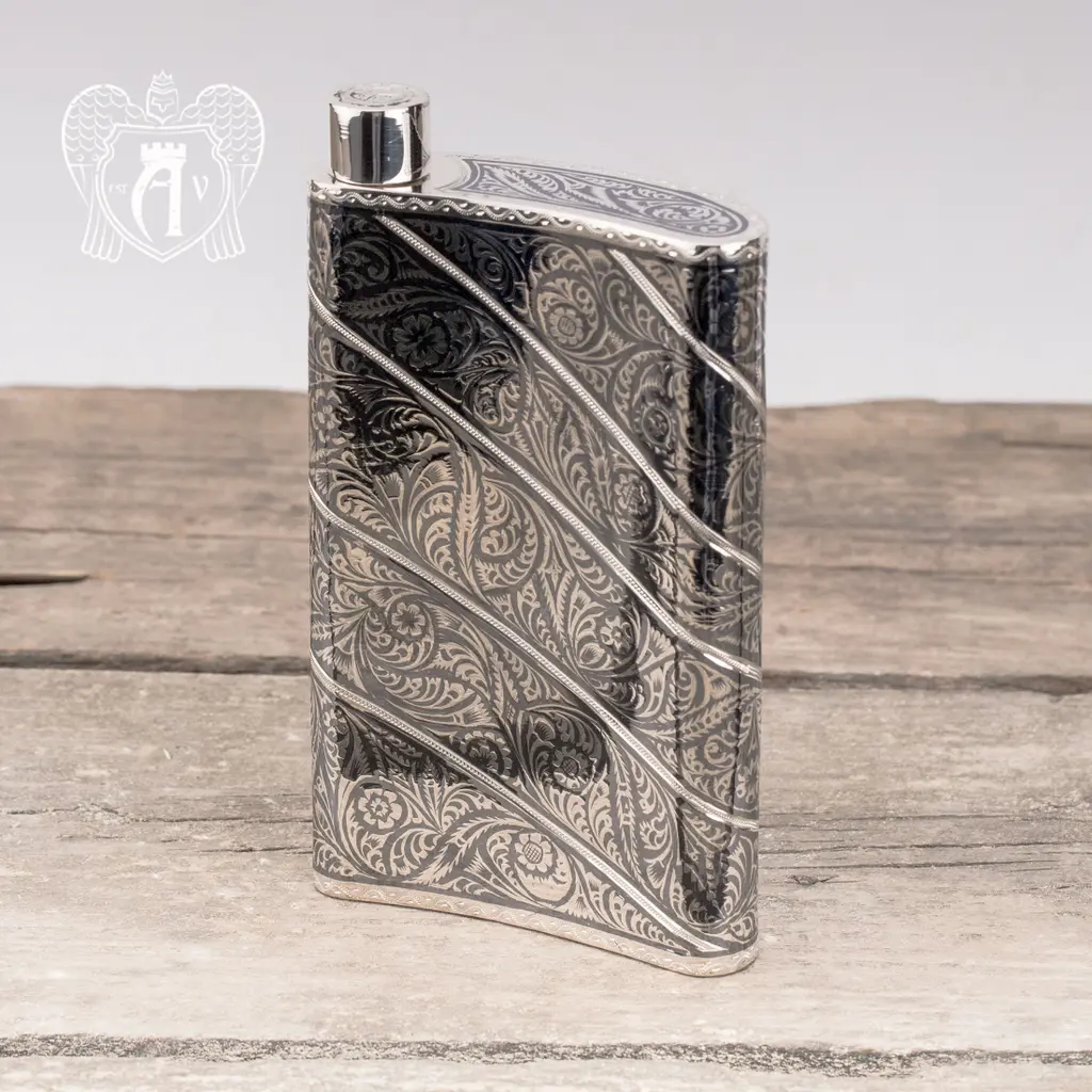 Фляжка из серебра  «Мантис» - фото 4