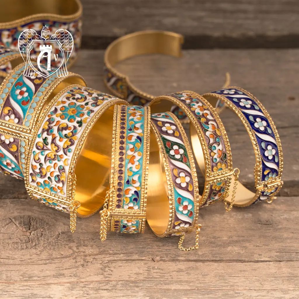 Браслет из серебра «Горянка» с позолотой и эмалью - фото 2