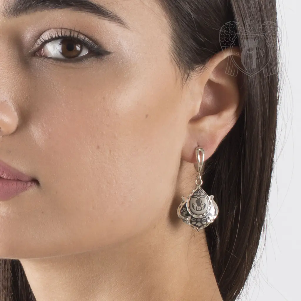 Серьги кубачинские с чернью «Нежность» - фото 2