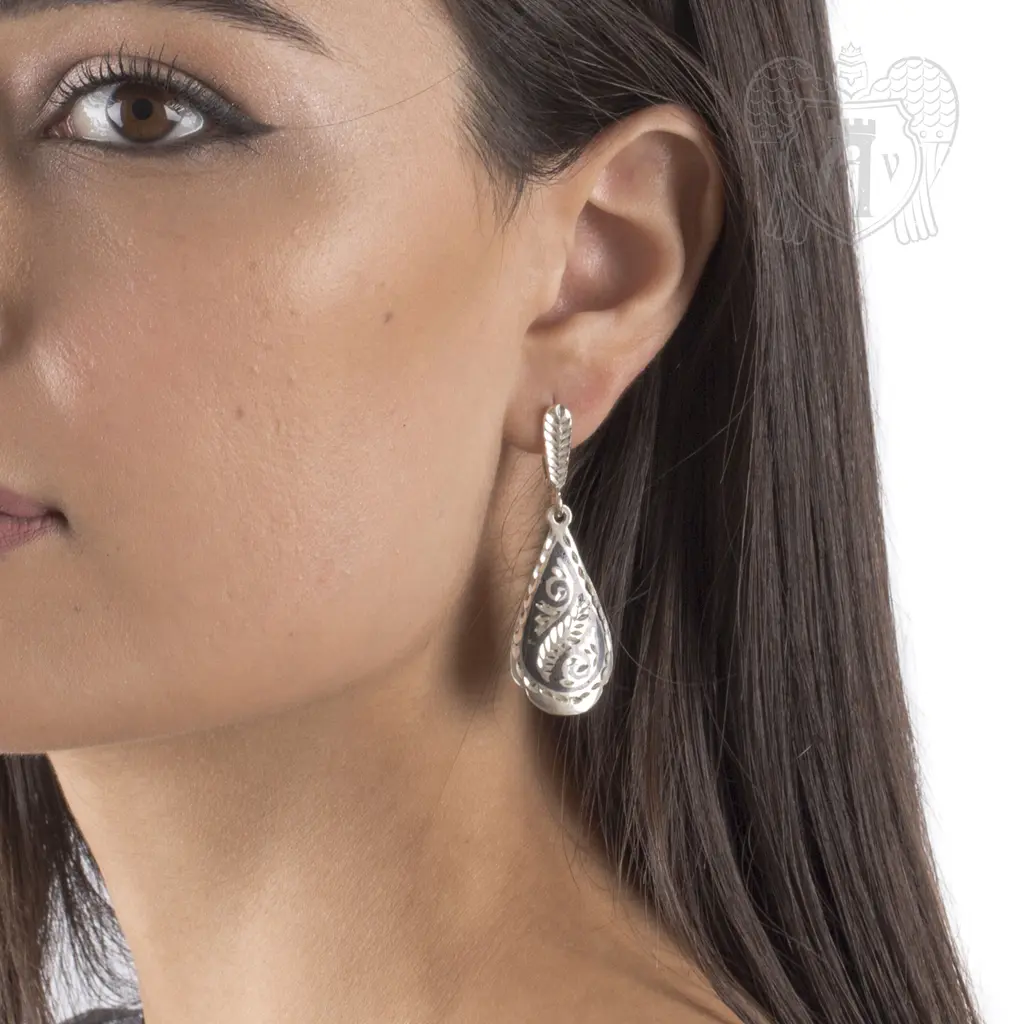 Серьги кубачинские с чернью «Капелька» - фото 3