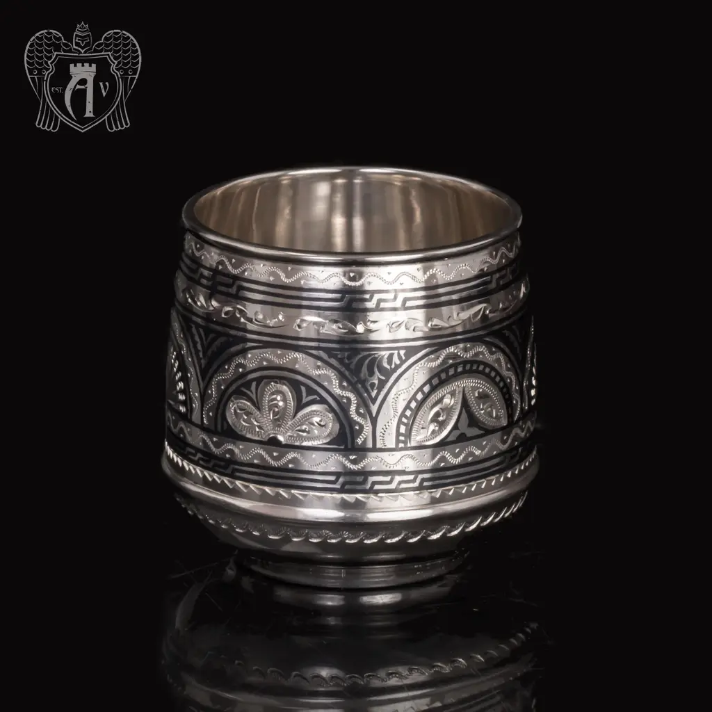 а. Стакан из серебра «Верона 2»
