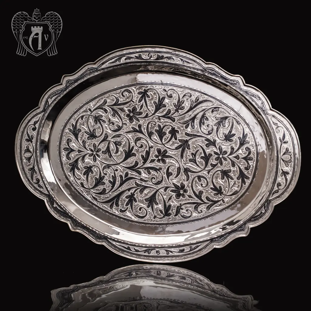 Большой поднос из серебра «Лоза»